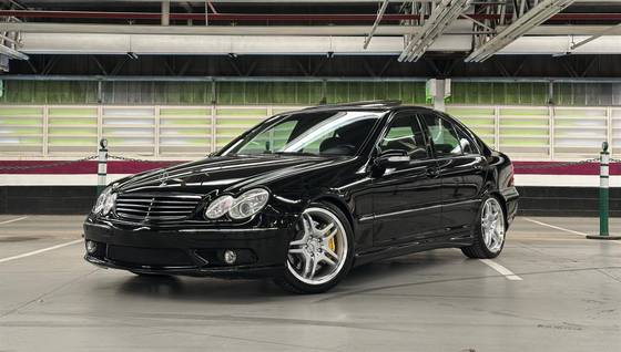 MERCEDES-BENZ C 55 AMG 5.5 SEDAN V8 GASOLINA 4P AUTOMÁTICO